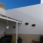Casa 35 Barrio El Charco * Puerto del Rosario (Fuerteventura)