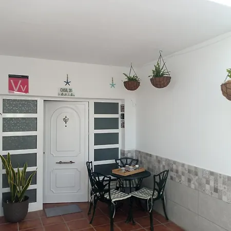 Вилла Casa 35 Barrio El Charco Пуэрто-дель-Росарио